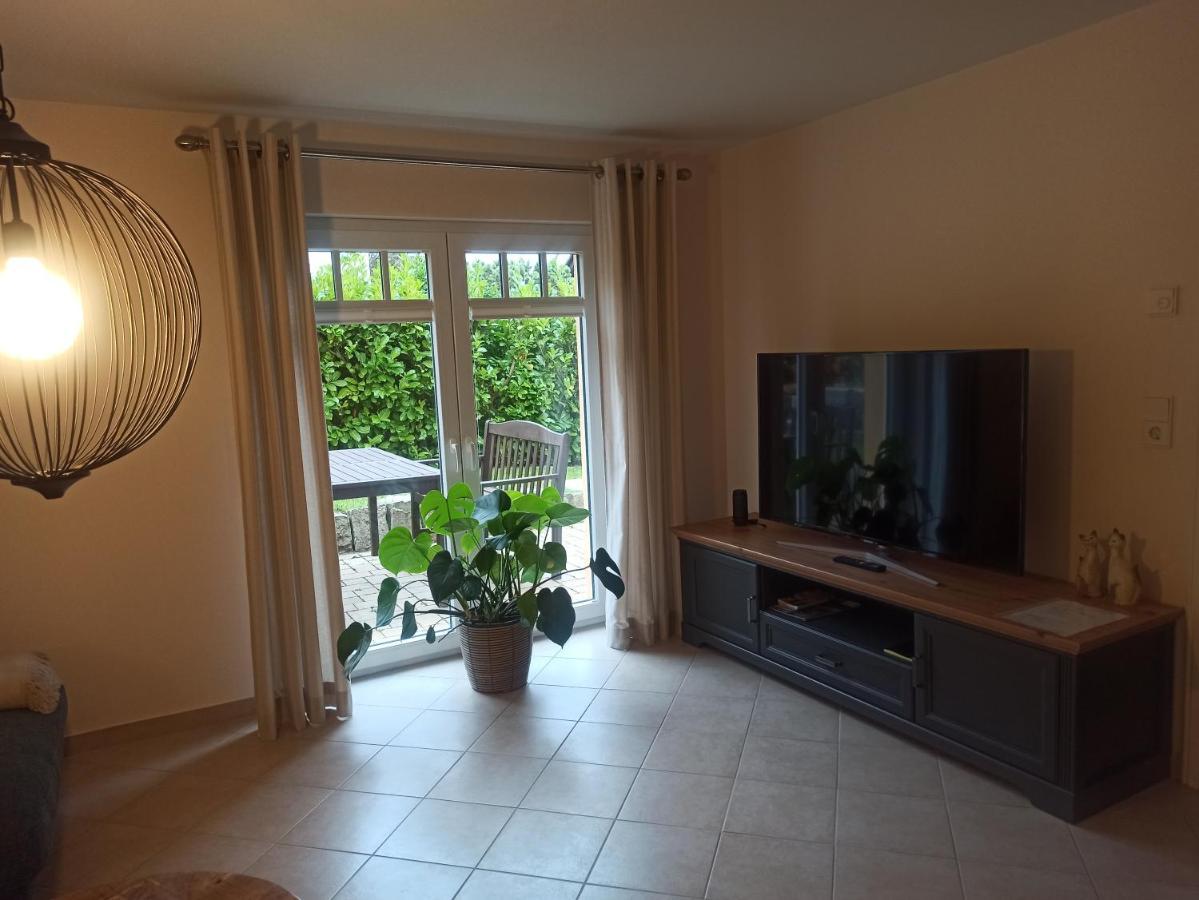 Schoene 77Qm Wohnung In Gehobener Lage Direkt Am Wald Rodenbach  Exterior photo